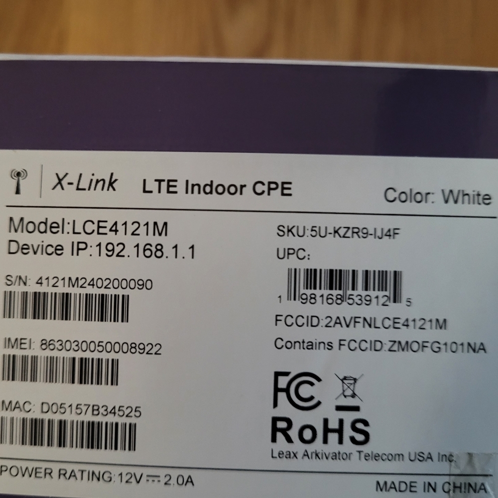 Link White Wireless Router with Black Status Panel - Picture 5 of 7